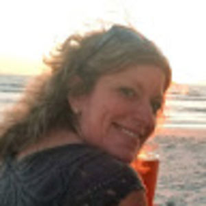 Meet your Posher, Elise